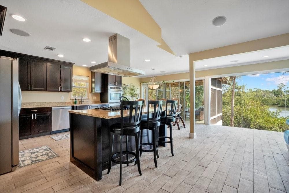 3858 SHORE BOULEVARD photo 13