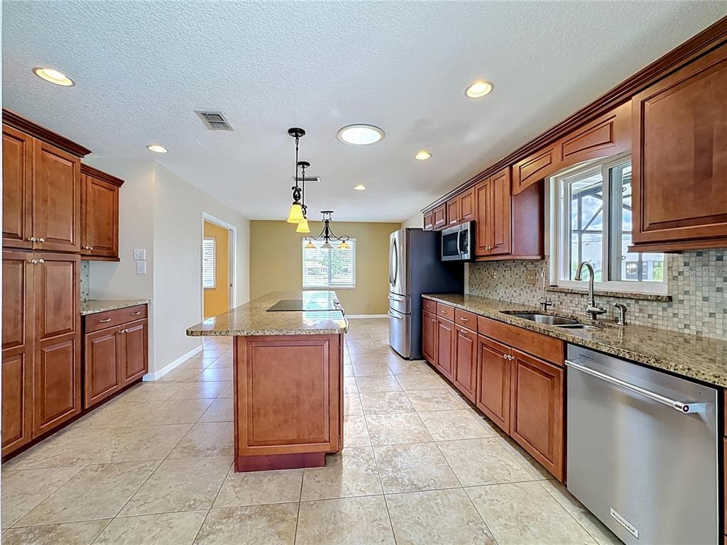 2007 WEDGE COURT photo 12