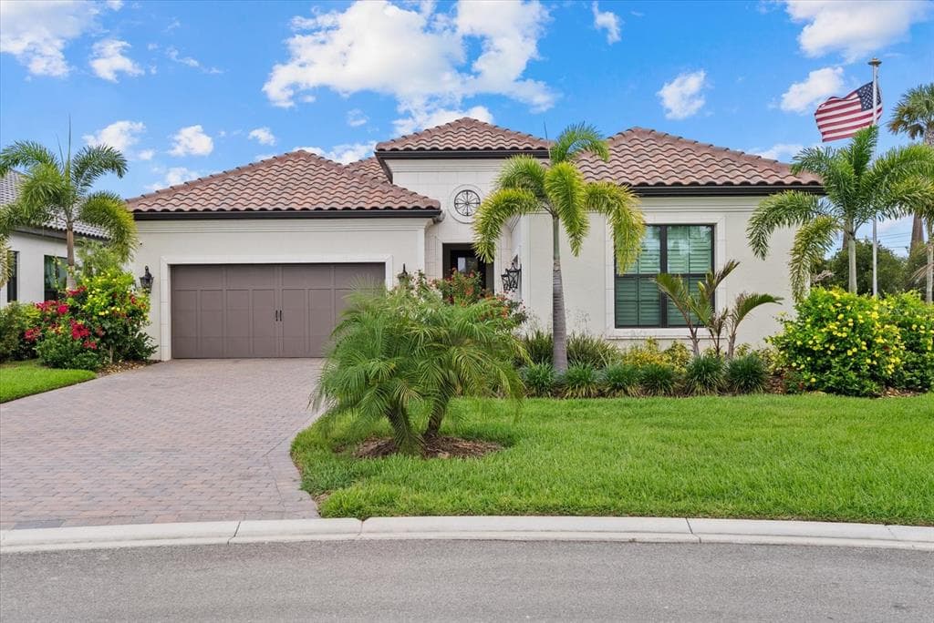 556 BOCELLI DRIVE photo 1