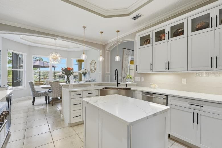 34 N WATERVIEW DRIVE photo 20
