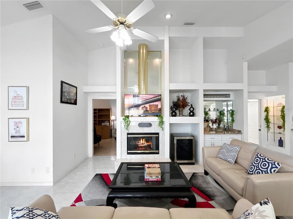 341 SEGOVIA DRIVE photo 17