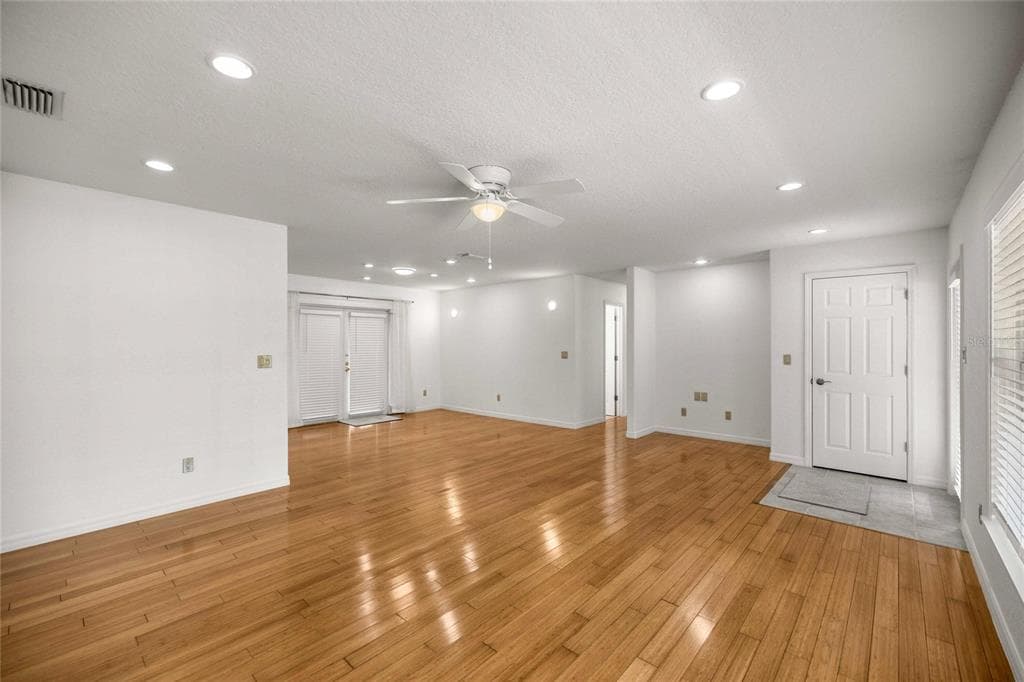 46 MAGNOLIA AVENUE photo 20