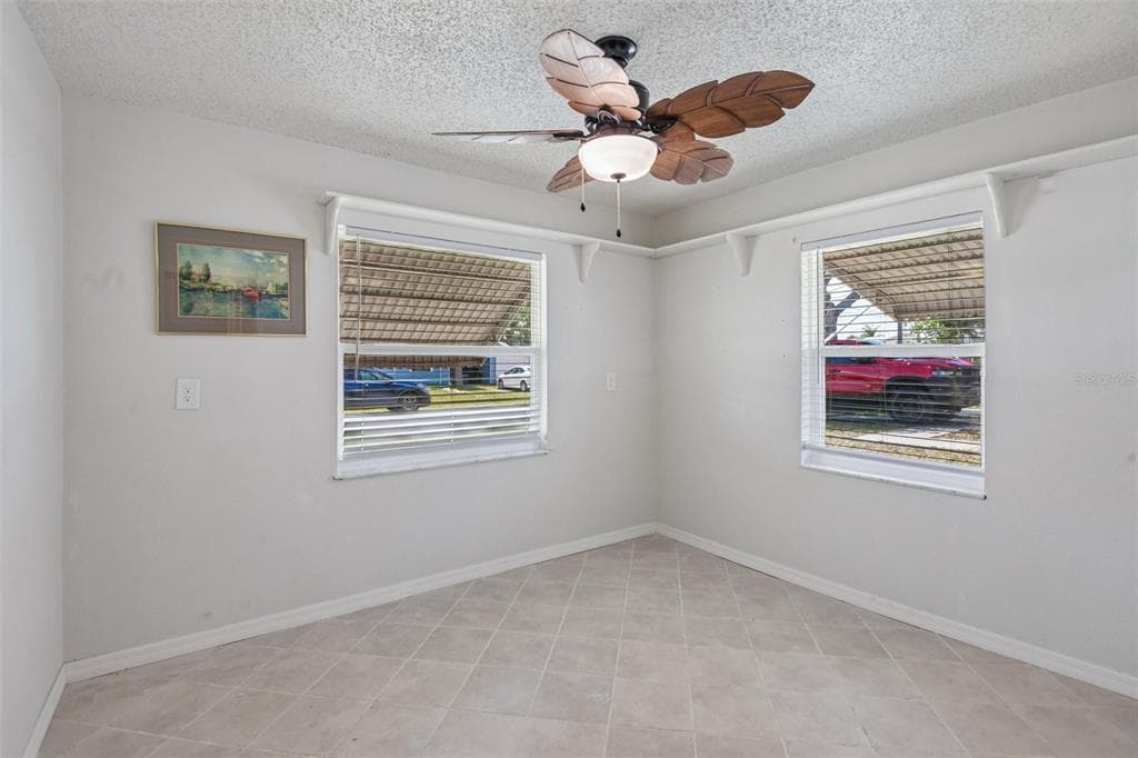3303 MINNOW CREEK DRIVE photo 23