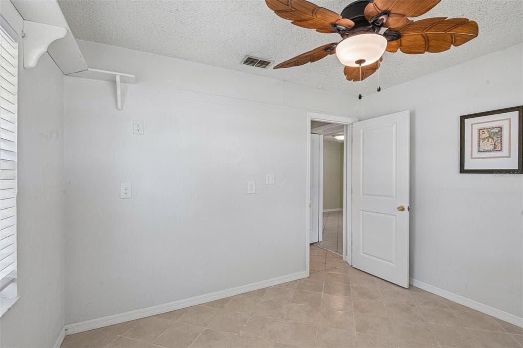 3303 MINNOW CREEK DRIVE photo 24