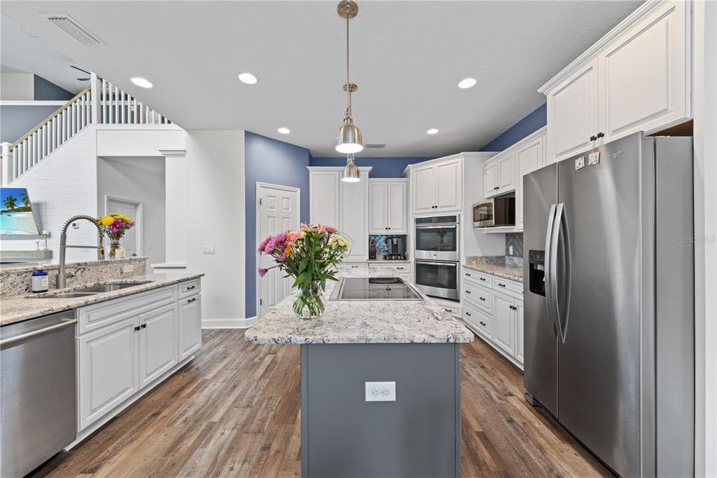 16948 DEER ISLAND photo 12