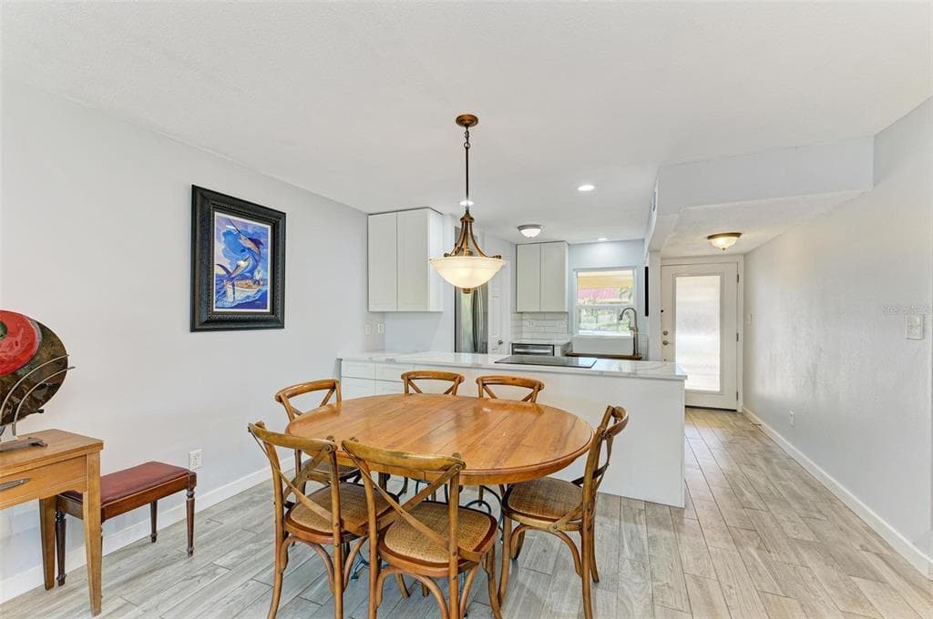 9409 CATALINA DRIVE photo 22