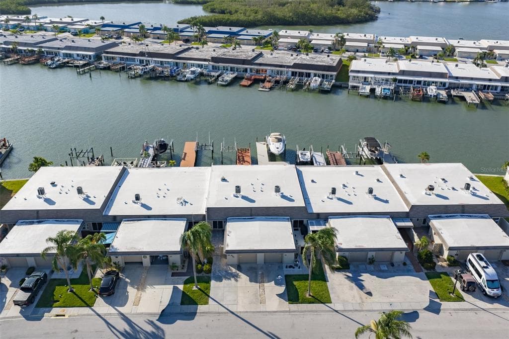 574 BOCA CIEGA POINT BOULEVARD N 2205 photo 20