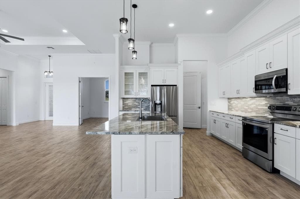 8314 TRACY CIRCLE photo 19