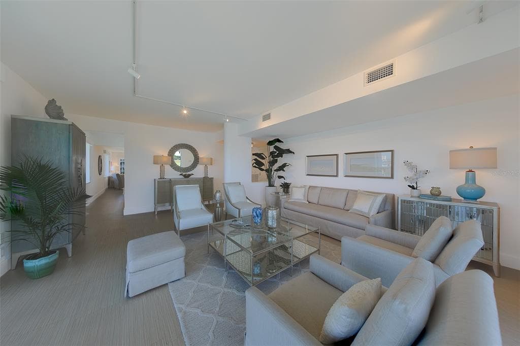 8 BELLEVIEW BOULEVARD 507 photo 7