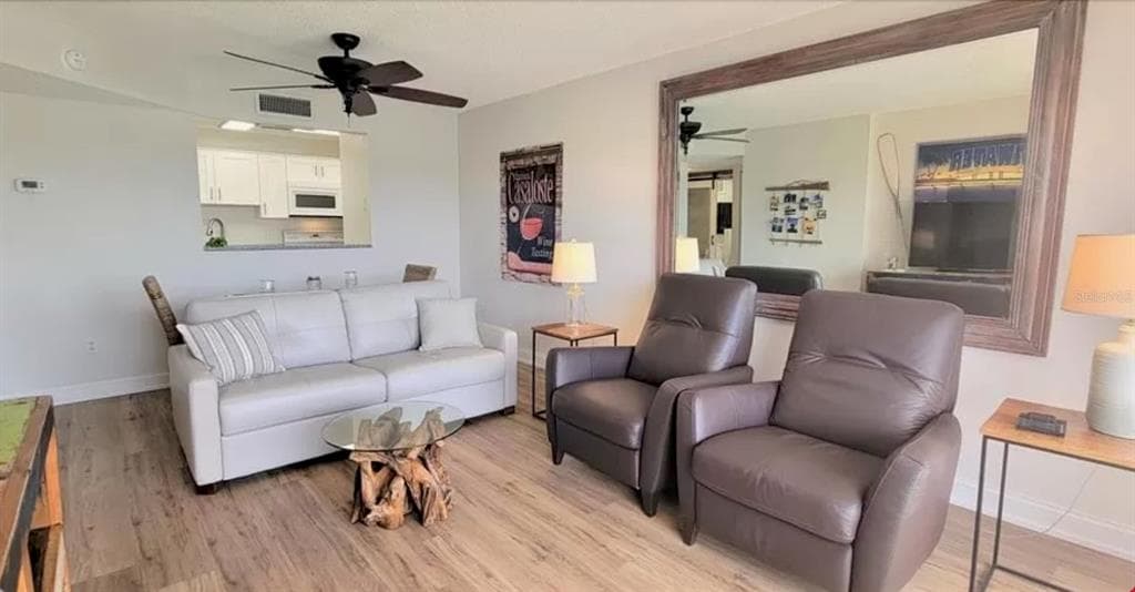 51 ISLAND WAY 306 photo 6