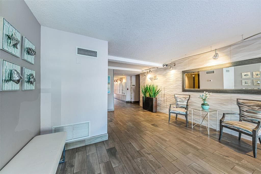 51 ISLAND WAY 306 photo 12