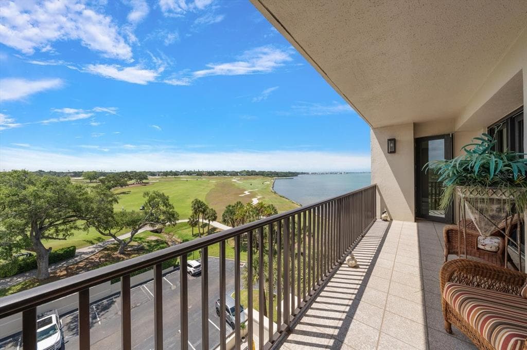 4 BELLEVIEW BOULEVARD 503 photo 24