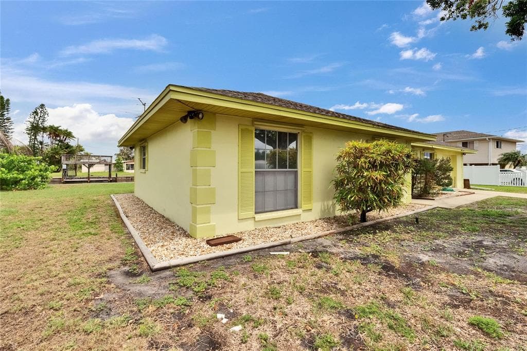 814 SEABREEZE DRIVE photo 6
