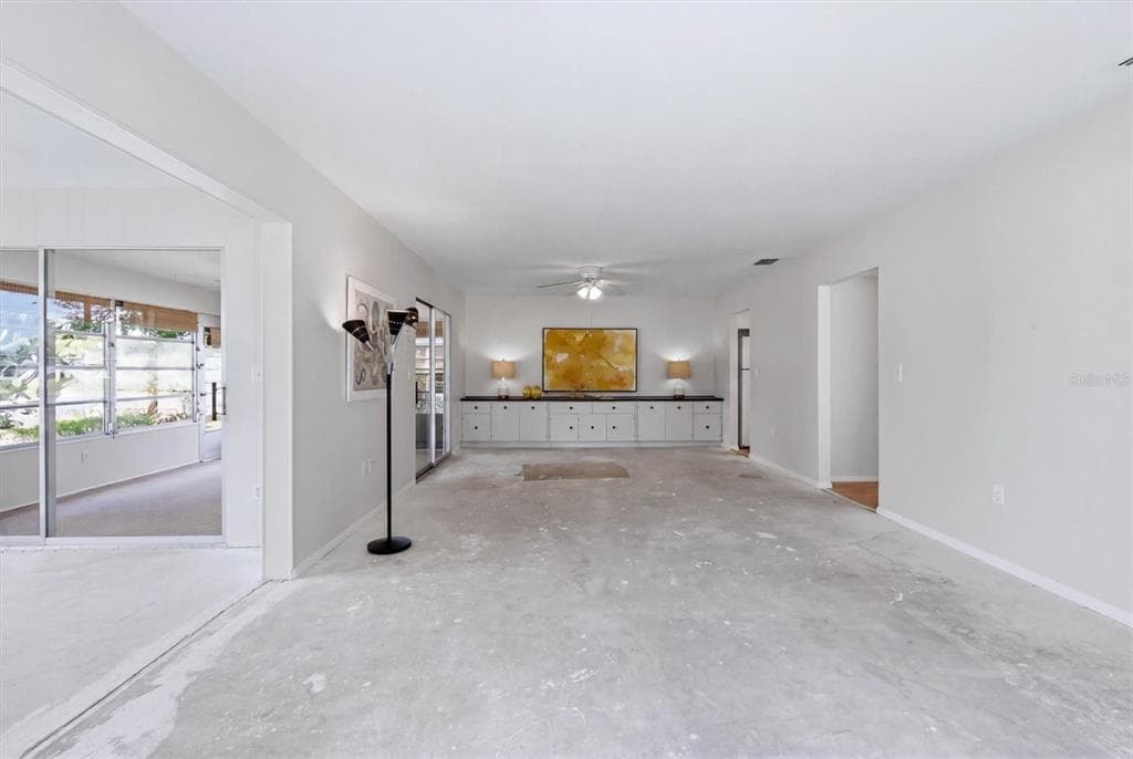 3960 LAKESIDE ROAD 156 photo 20