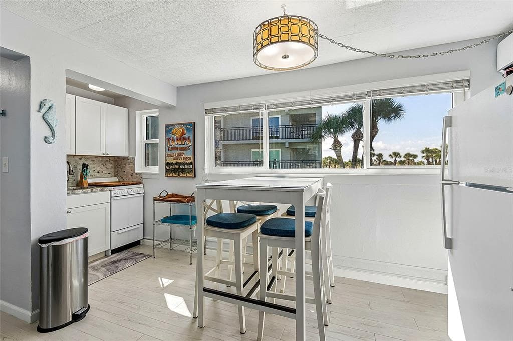 11730 GULF BOULEVARD 29 photo 9