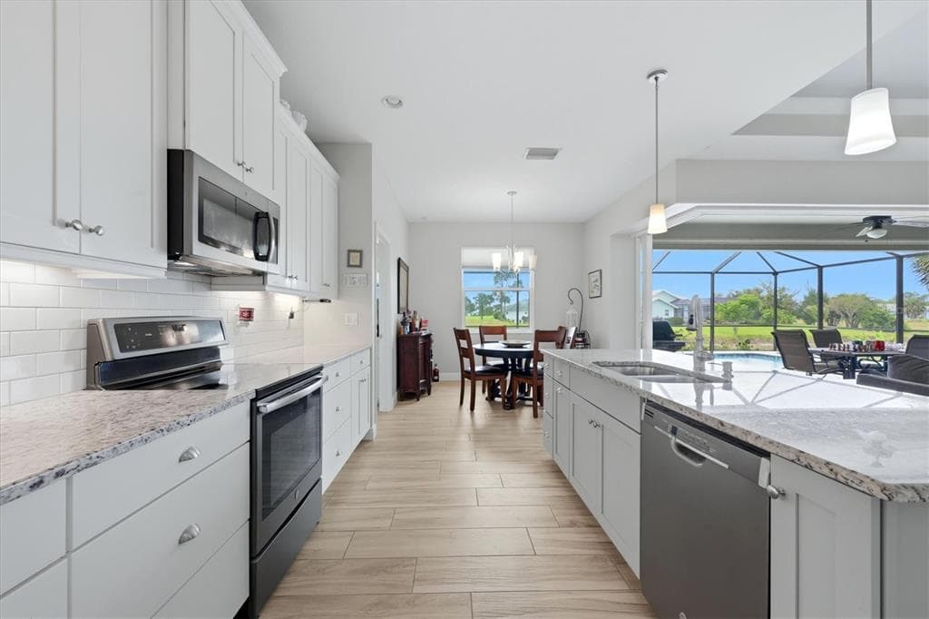 48 LONG MEADOW LANE photo 14
