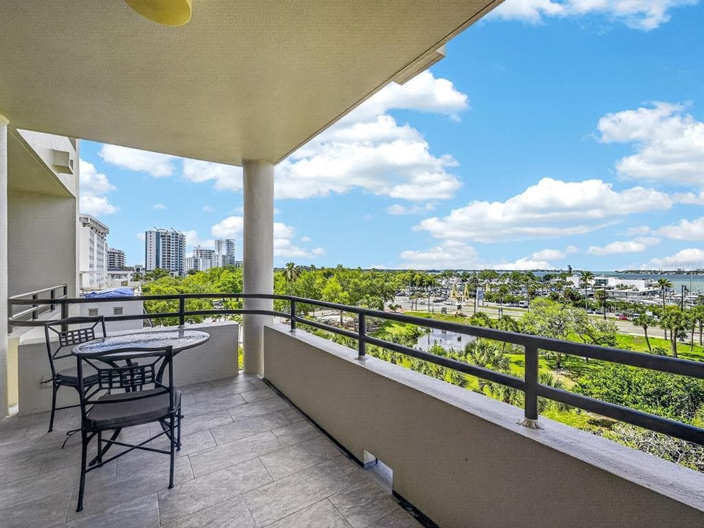 1255 N GULFSTREAM AVENUE 507 photo 7