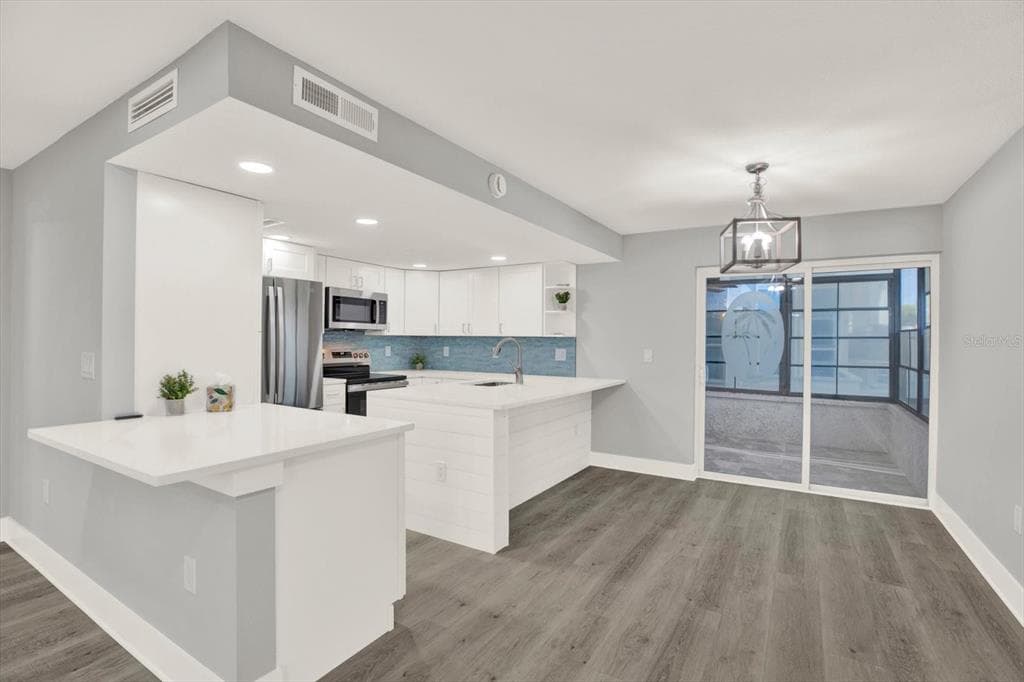337 REX PLACE A photo 15