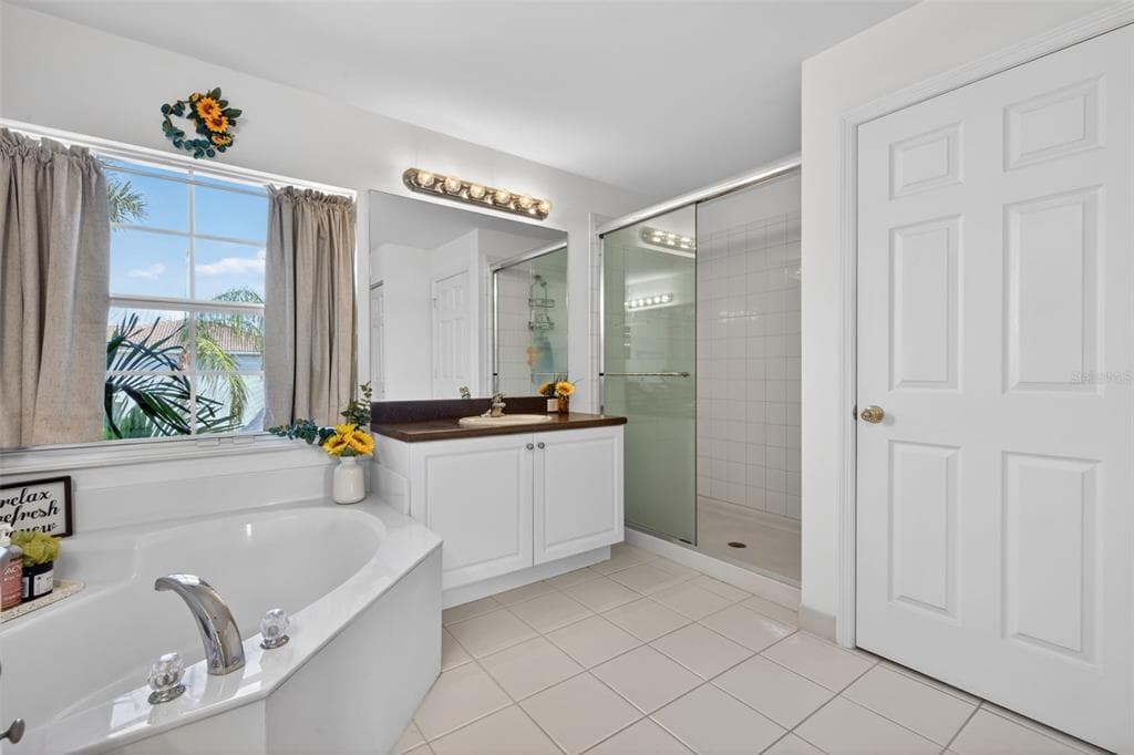 10284 CREPE JASMINE LANE photo 21