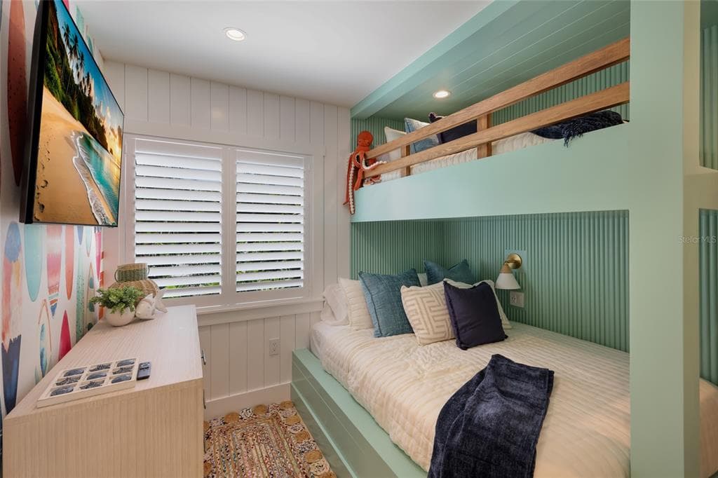 6401 MARINA DRIVE photo 21