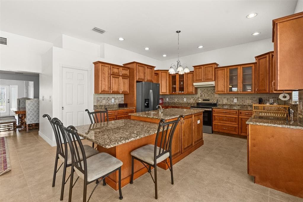 710 116TH AVENUE photo 22