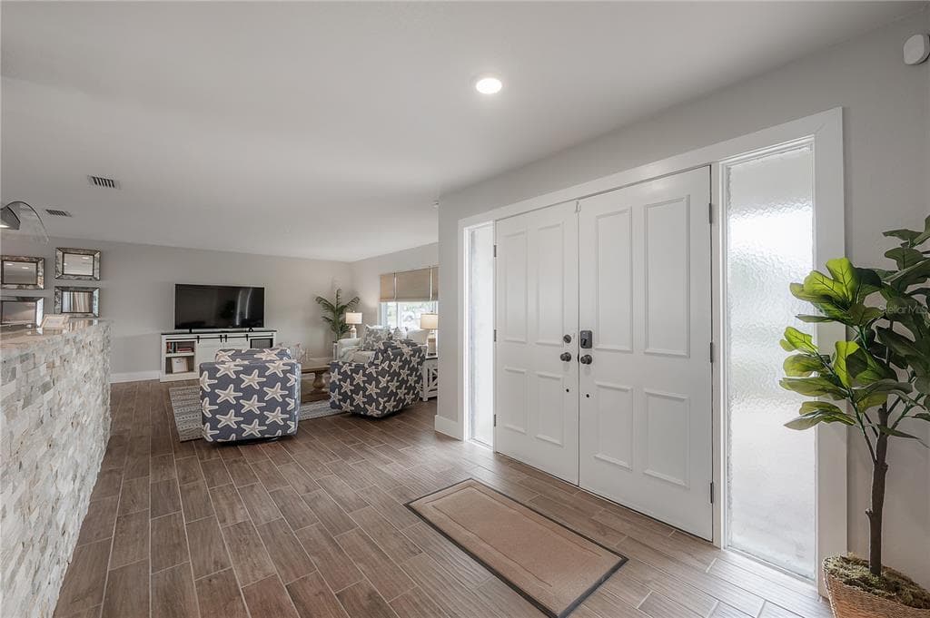 6322 COTTONWOOD LANE photo 3