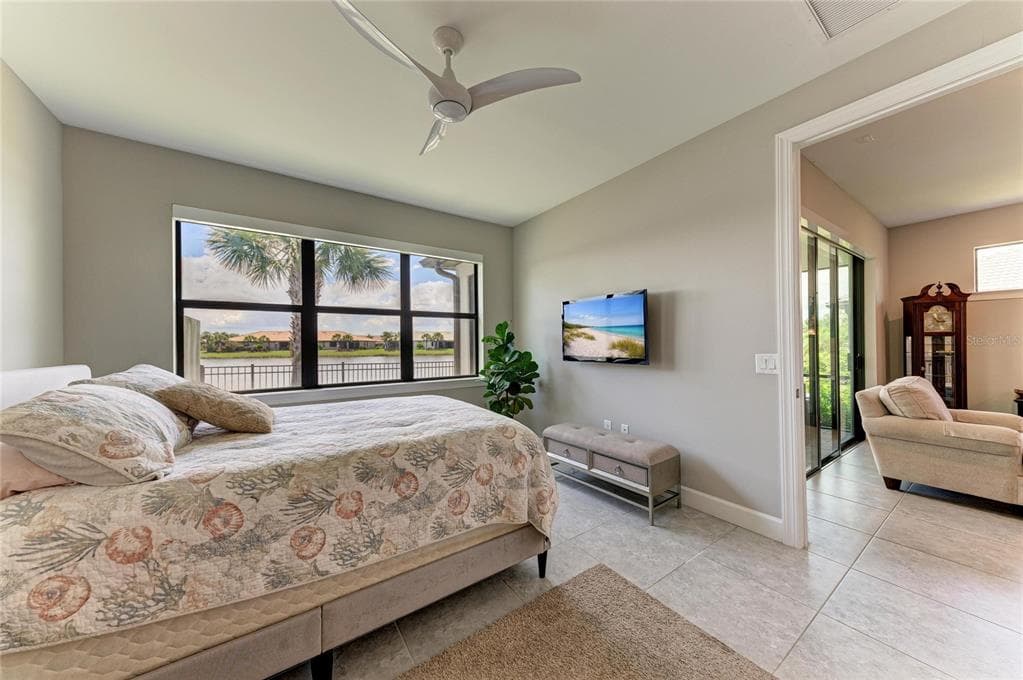 7018 HOLBROOK COVE photo 24
