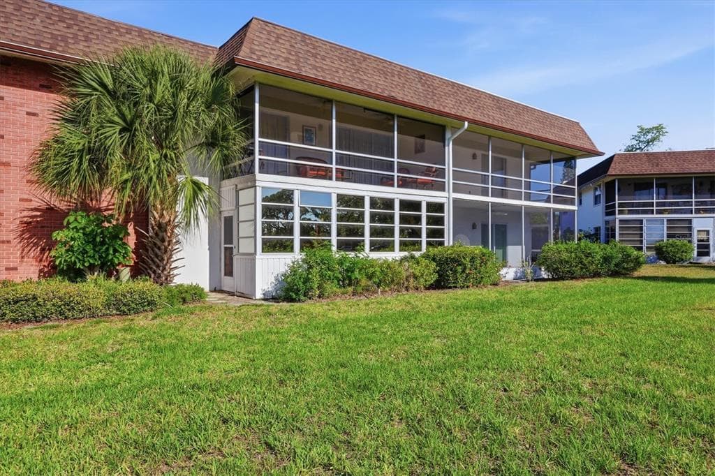2 QUAILS RUN BOULEVARD 2104 photo 23