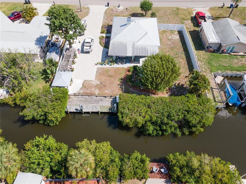 4517 8TH STREET COURT E photo 19