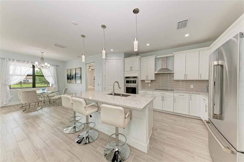 7412 SUMMERLAND COVE photo 21