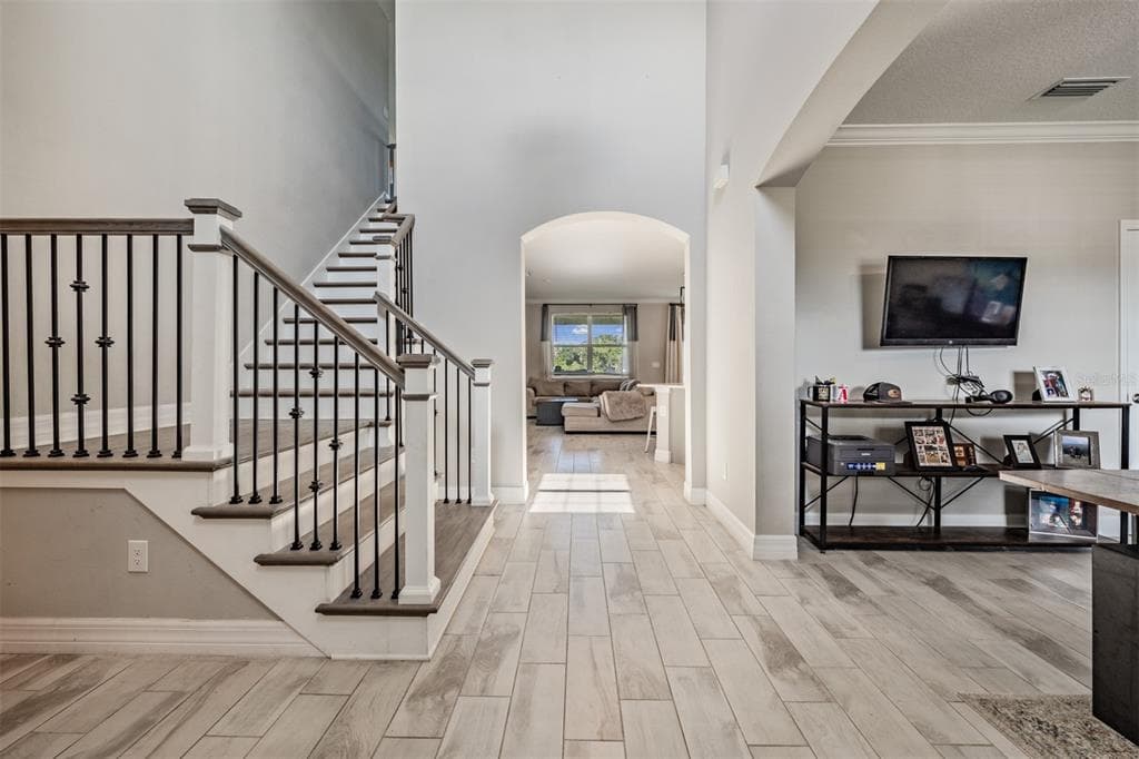 13418 LAKEVIEW OAKS LANE photo 5