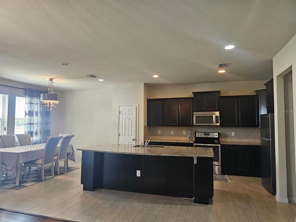 6022 SWEET BIRCH DRIVE photo 10