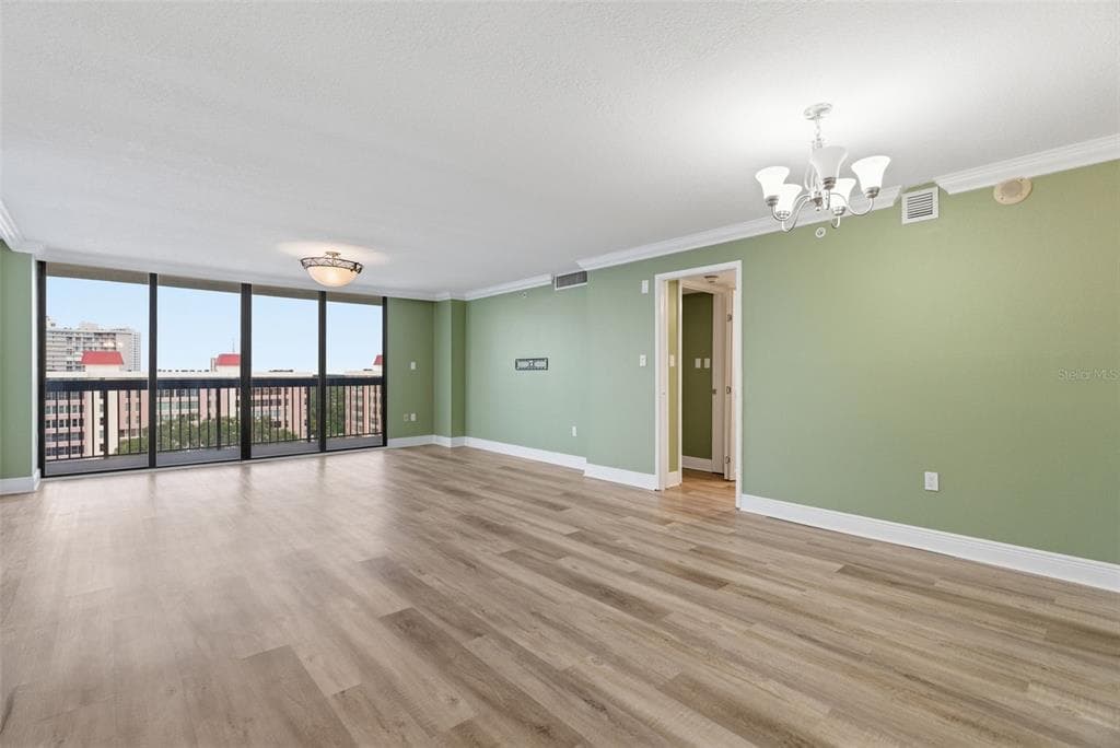2413 BAYSHORE BOULEVARD 1004 photo 19