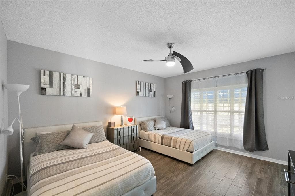 11600 SHIPWATCH DRIVE 1417 photo 20