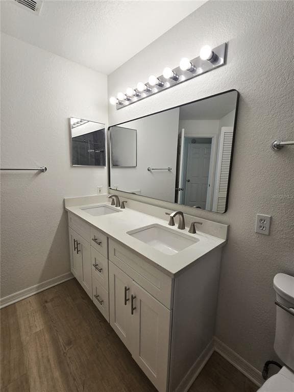 700 S HARBOUR ISLAND BOULEVARD 646 photo 24