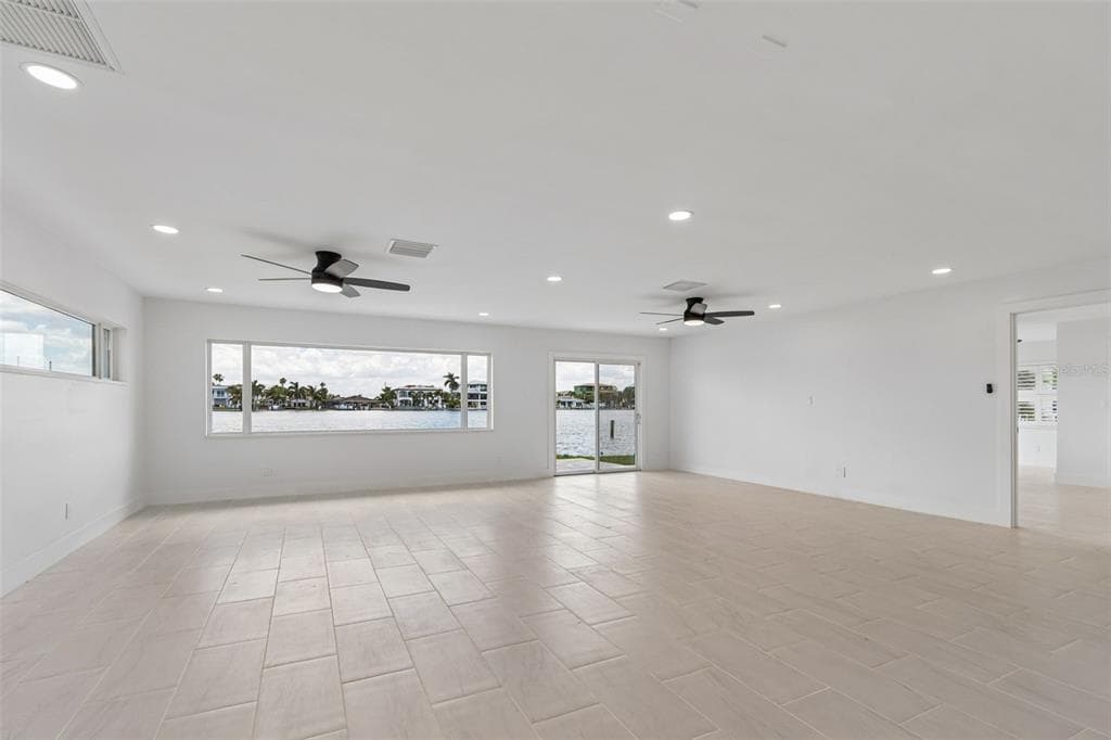 10238 TARPON DRIVE photo 8