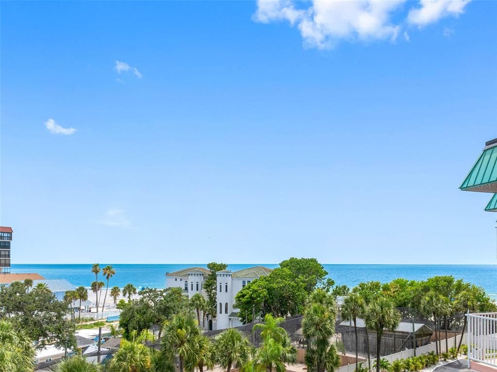18400 GULF BOULEVARD 1301 photo 23