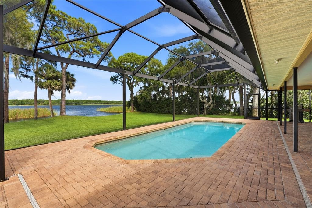 3493 SHORELINE CIRCLE photo 6