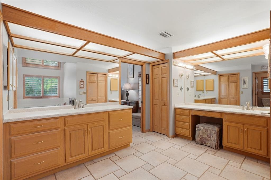 3493 SHORELINE CIRCLE photo 14
