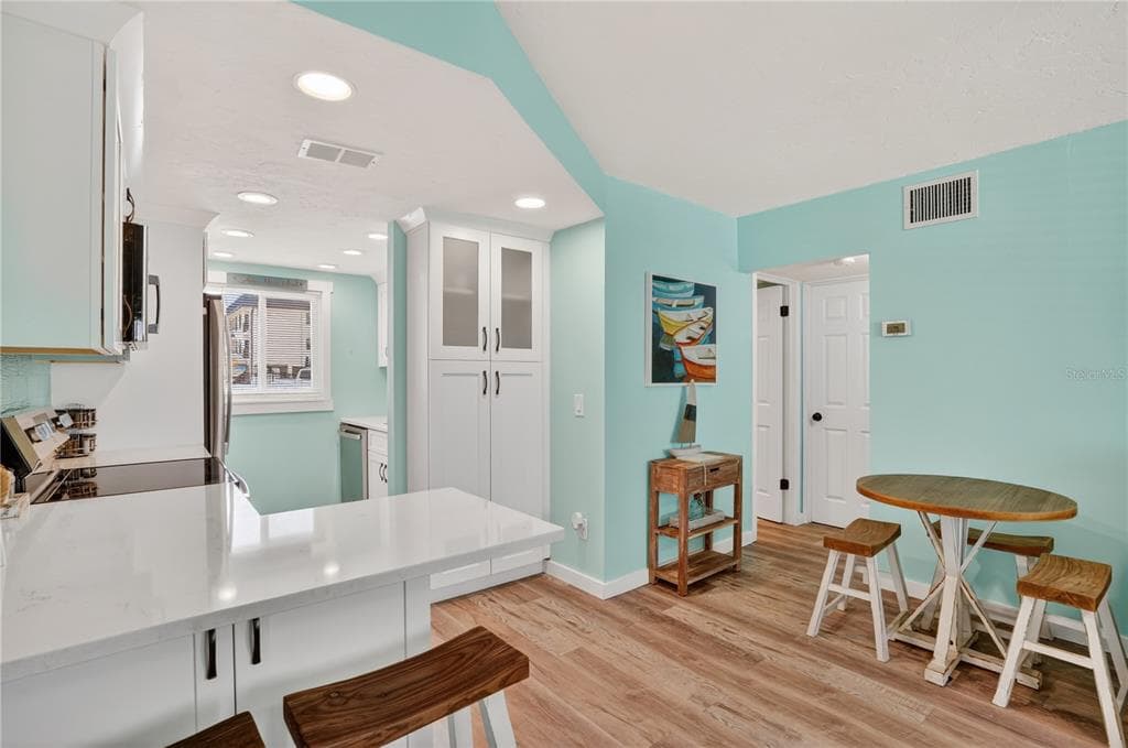 117 7TH STREET N 2 photo 8