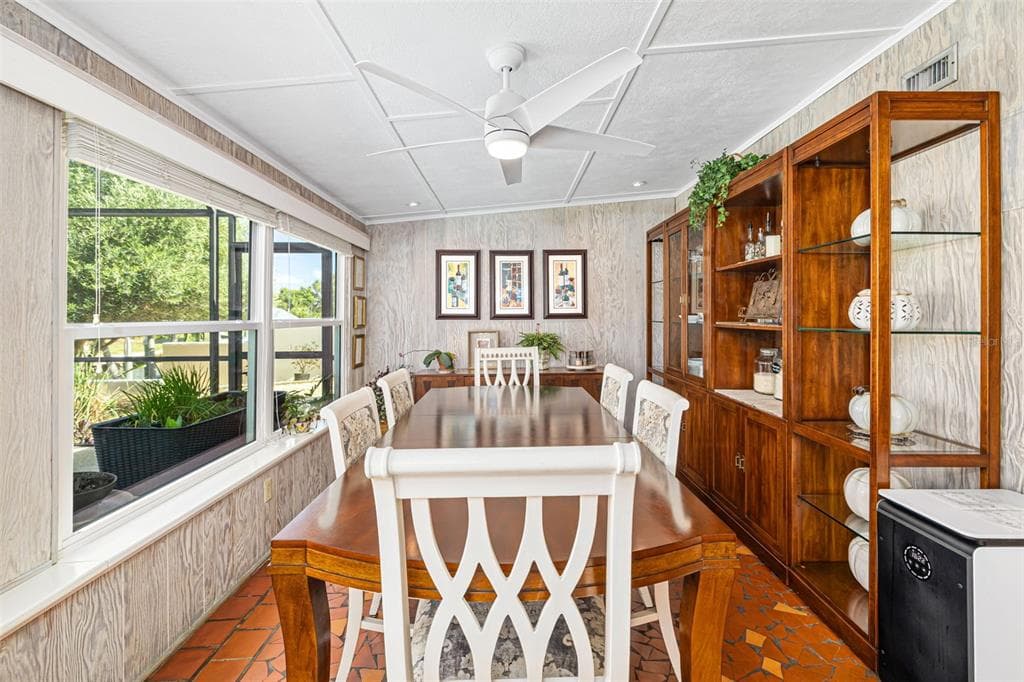 302 BRYN MAWR ISLAND photo 13