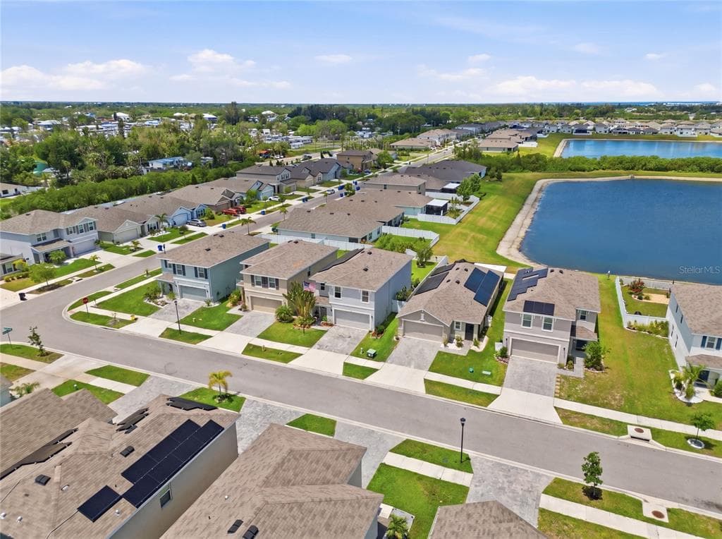 440 OLIVE CONCH STREET photo 5