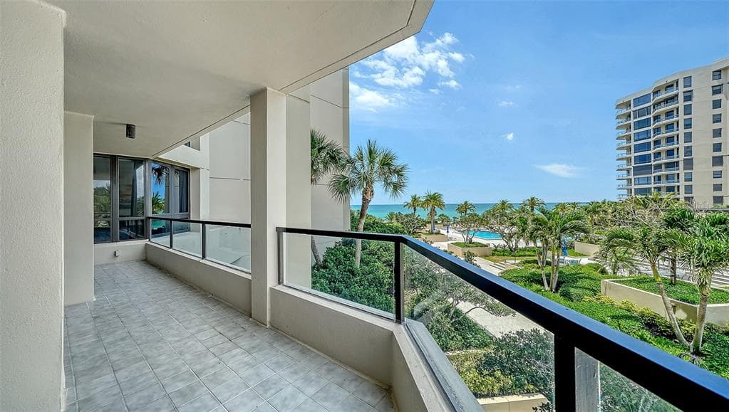 1211 GULF OF MEXICO DRIVE 105 photo 25