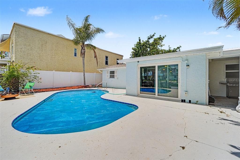 13714 ALLYN DRIVE photo 25