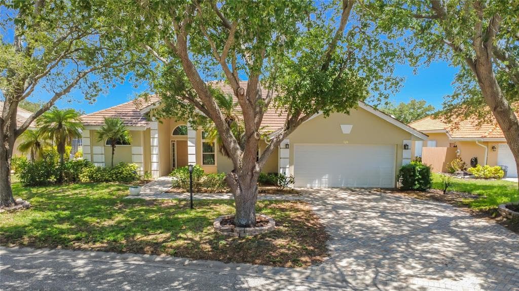 1216 WHITNEY DRIVE photo 5