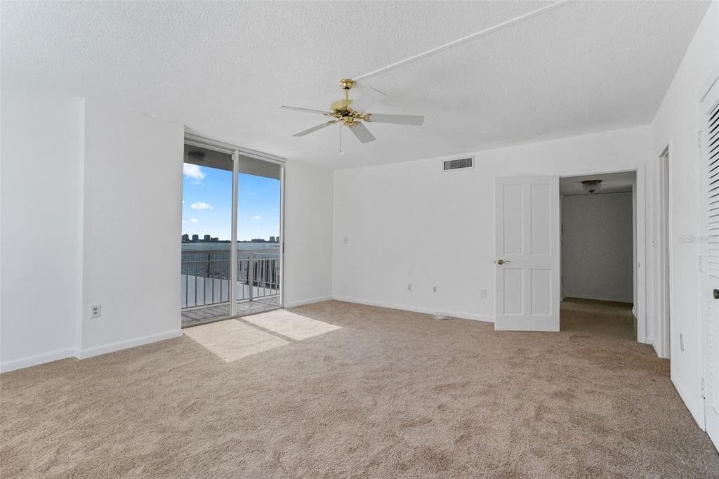 100 PIERCE STREET 307 photo 17