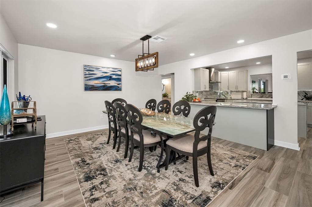 1620 SEA BREEZE DRIVE photo 17