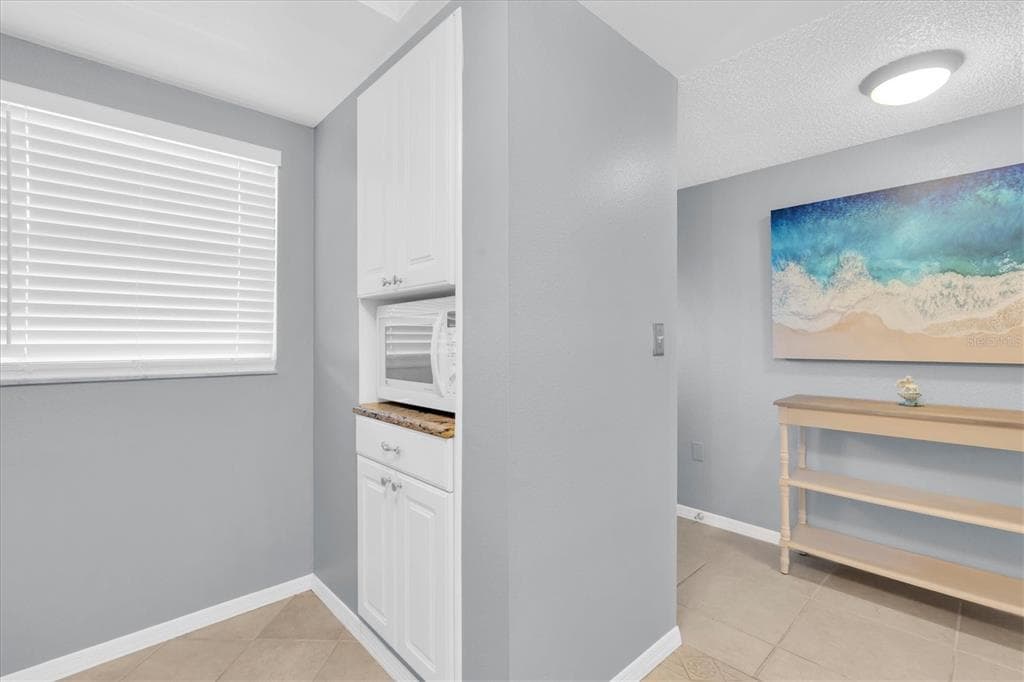 719 PINELLAS BAYWAY S 110 photo 15