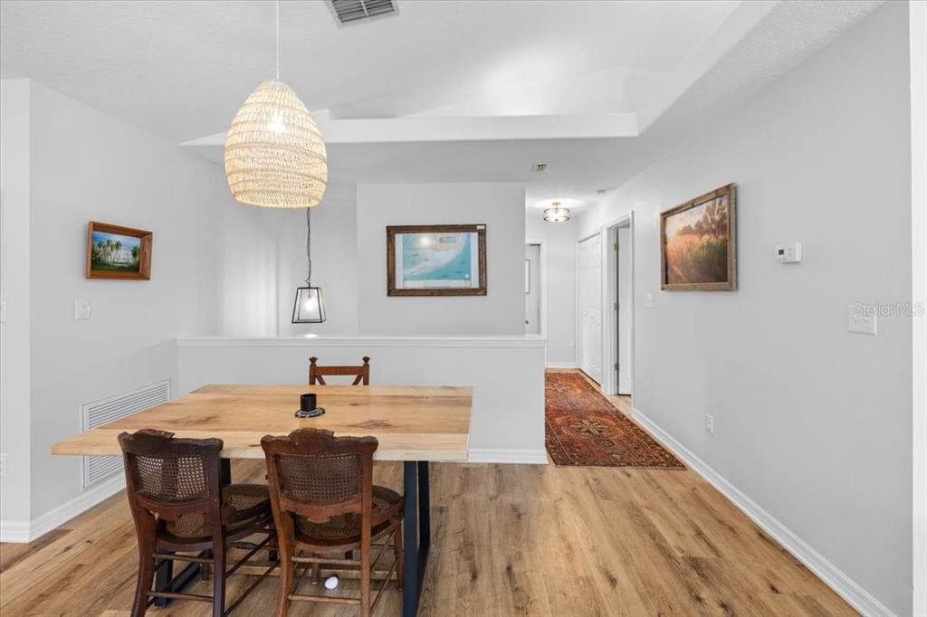 7264 ABERDEEN COURT photo 15
