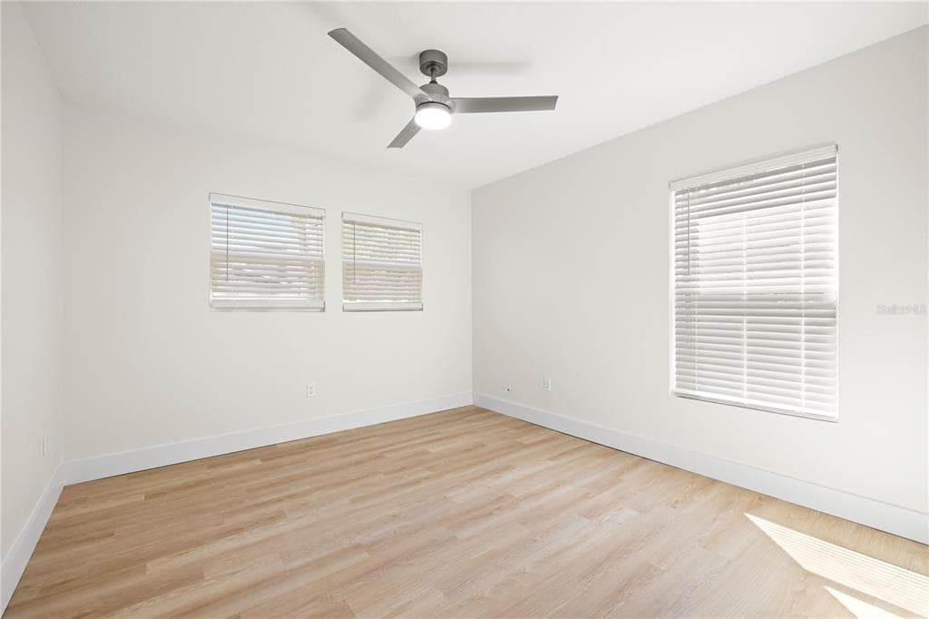 2117 S WEST SHORE BOULEVARD photo 19